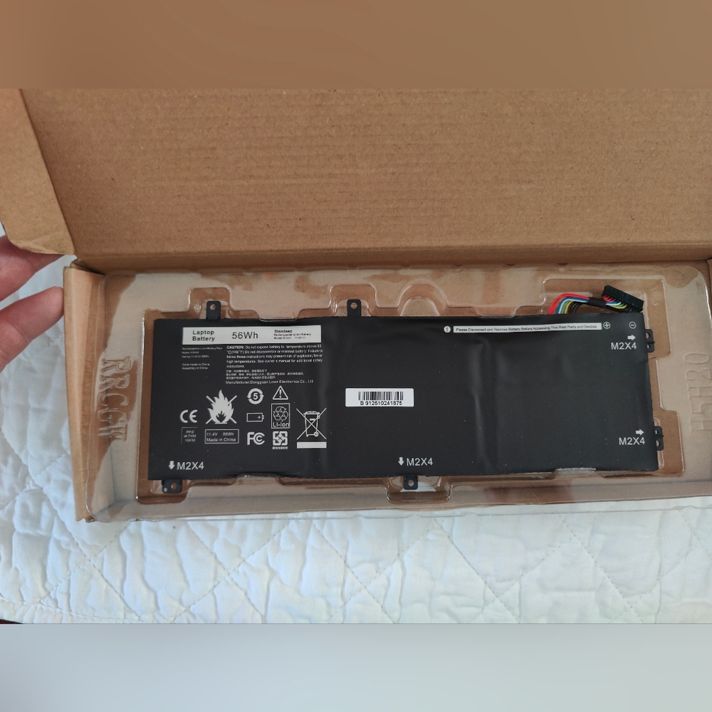 lithium-ion laptop battery for Dell computers. Capacity & Voltage: 56Wh and 11.